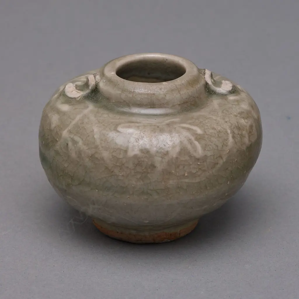 Stoneware jarlet - Sawankhalok, 15thC, Image 1++